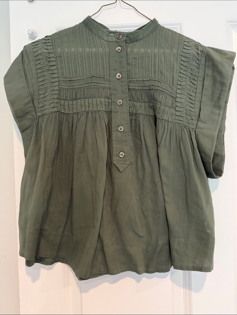 Women’s Olive Pintuck Button-Front Peasant Blouse